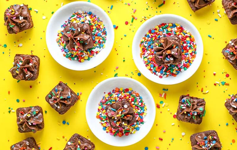 Simple Baking Recipes with Silicone Molds, Cakes, Chocolates